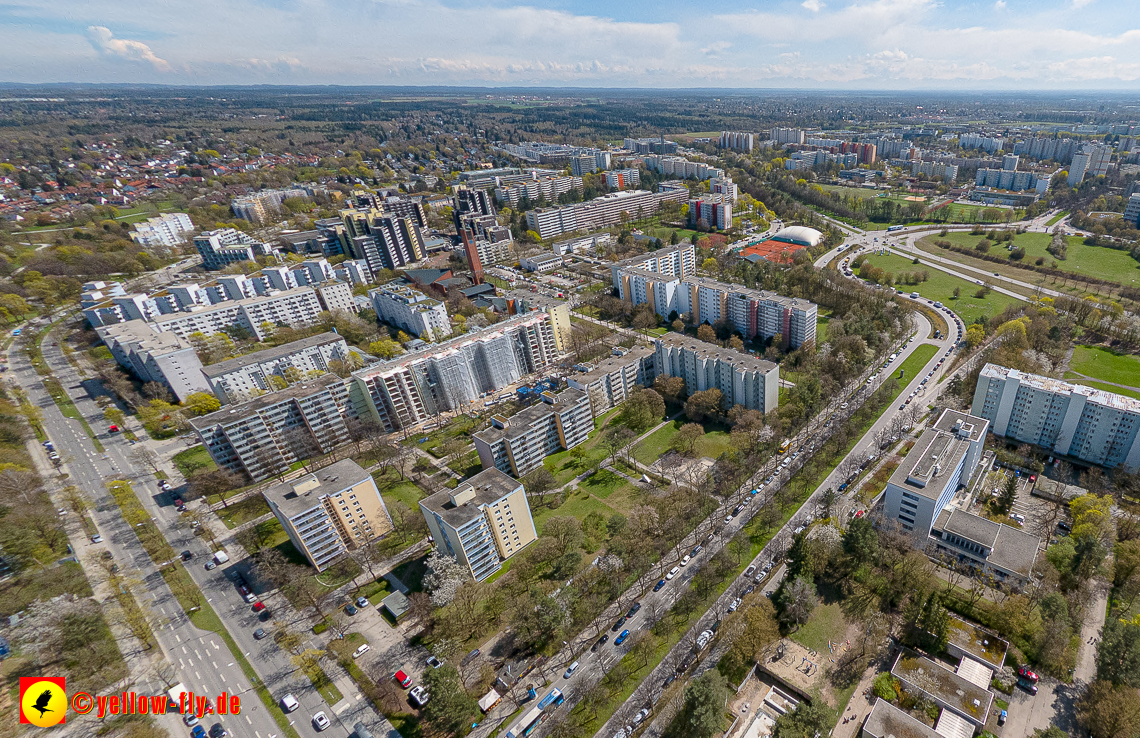 21.04.2023 - Baustelle der Großsanierung Kurt-Eisner-Straße in Neuperlach
